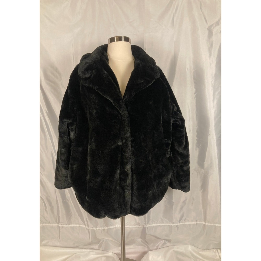 24w 26w 3X Time and Tru super soft pockets Black Faux Fur Plush Coat